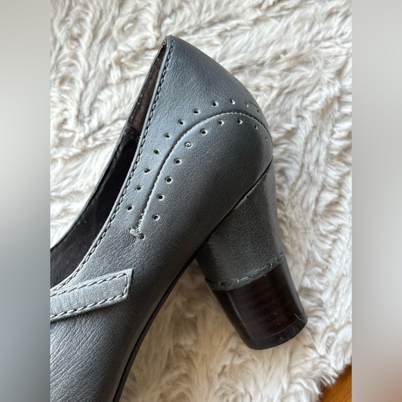 BIVIEL from Anthropologie: Mary Jane T-strap with brogue details 38/8 USA - Picture 8 of 15